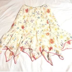 Odille Women's White Floral Scallop Hem Skirt 8